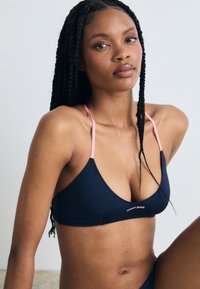 Tommy Jeans LINEAR - Bikinitopp - dark night navy
