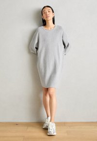 Marc O'Polo DRESS LONGSLEEVE ROUND NECK - Kampsunkleit - soft stone melange