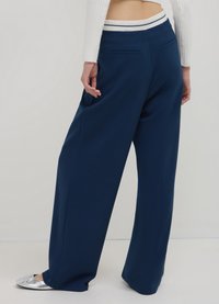 Calliope CON PINCES - Pantaloni - blu