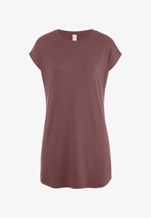 Kurzärmeliges, locker sitzendes T-Shirt in Burgunderrot mit Rundhalsausschnitt und geradem Saum, auf weißem Hintergrund dargestellt.