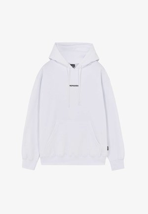 Sweatshirt à capuche blanc avec une poche kangourou et des cordons de serrage. Inscription 'PROPAGANDA' imprimée en noir sur la poitrine. Matériau doux et épais.