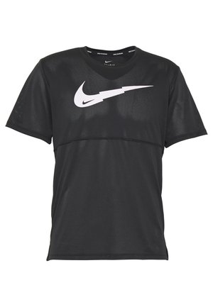 Schwarzes Nike Dri-FIT Laufshirt mit kurzen Ärmeln, großem weißem Nike-Swoosh-Logo auf der Brust und Mesh-Stoff für bessere Luftzirkulation.