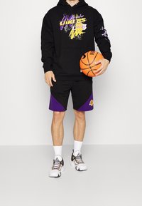 Mitchell & Ness Jersey con capucha - black