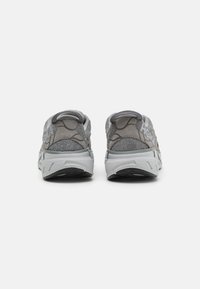 HOKA CLIFTON UNISEX - Tossud - galactic grey/satellite grey