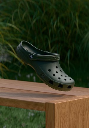 Crocs CLASSIC UNISEX - Mules - field green