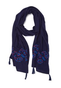 Foulard bleu marine en tissu doux, orné de broderies paisley rouges et bleues vives, avec des franges à chaque extrémité.
