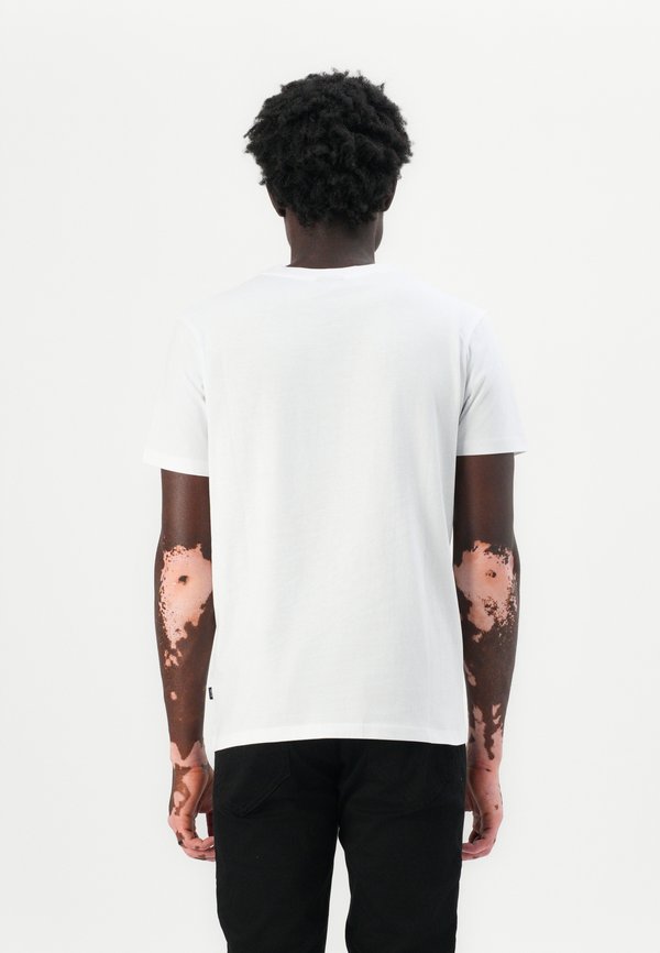 ALPHIS - Basic T-shirt - weiß4