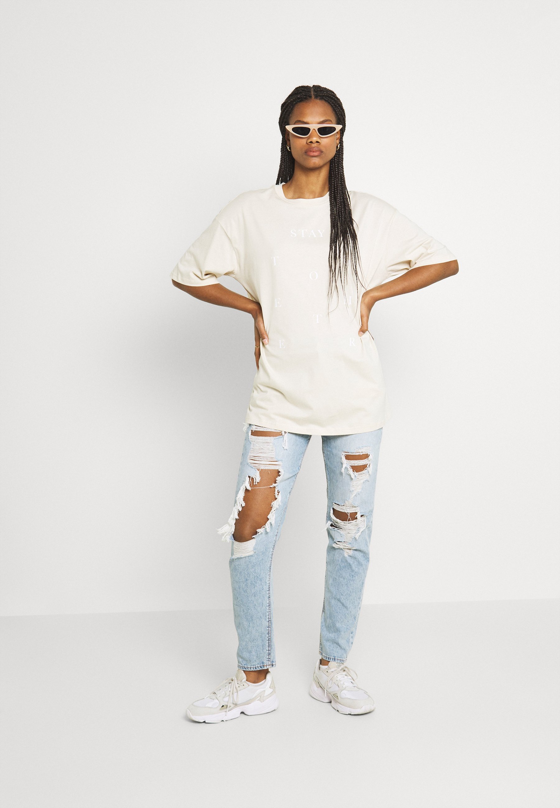 American Eagle MOM JEANS - Straight leg jeans - high tide/destroyed denim -  Zalando.nl