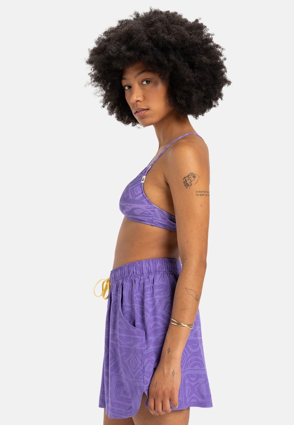 AOP - A-line skirt - purple2