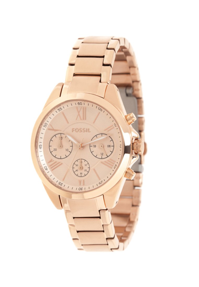 Reloj Fossil con pulsera y caja de metal en tono oro rosa, cara circular con números romanos, tres subesferas y una esfera blanca texturizada.