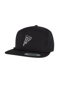 Zwarte snapback cap van stof, versierd met een witte geborduurde pizzapunten graphic met druipende kaas, afgewerkt met een gevlochten klep.
