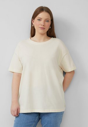 Crème-kleurige katoenen t-shirt met korte mouwen, een ronde halslijn en een relaxte pasvorm. Bevat een klein logo-detail aan de onderrand.