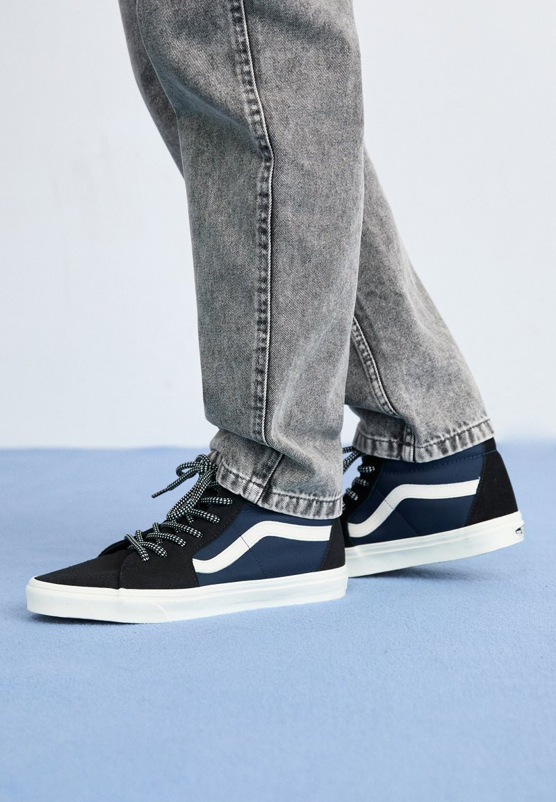 Vans Outfit Sk8 Hi Blue And Black Blue And Black Vans Outfit Store