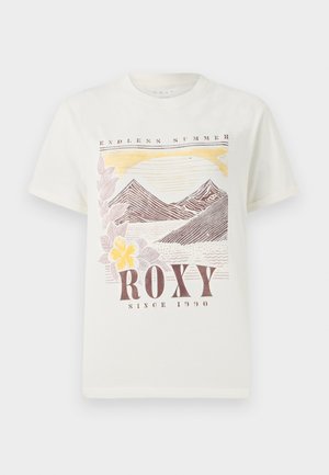 Hvit bomullst-skjorte med et grafisk motiv av fjell og solnedgang i jordfarger, med teksten "ROXY" og "ENDLESS SUMMER". Klassisk passform, kortermet.