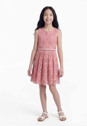 Guess DRESS CEREMONY - Vestito elegante - slight pink
