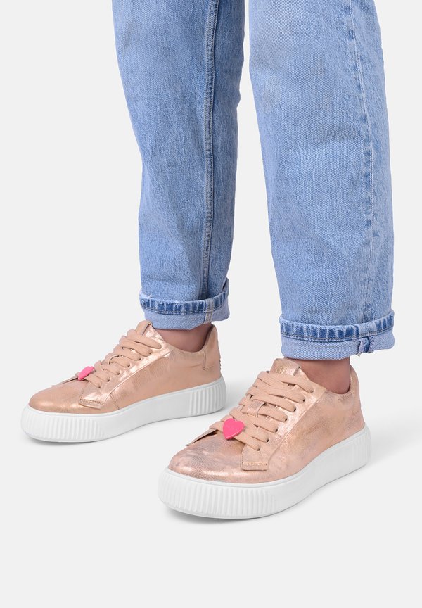 SNEAKER ONORE - Sneaker low - gold