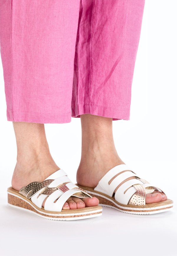 Pantolette flach - weiss