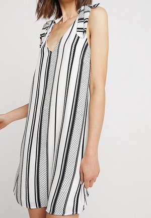 Vardagsklänning - off-white