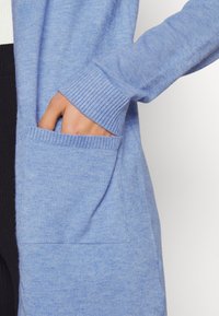 Object Tall Vest - mottled blue
