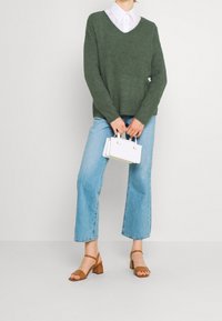 Vero Moda Pullover - mottled green