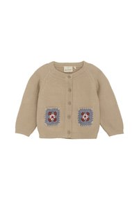 Beige gestrickter Cardigan mit Rundhalsausschnitt, Knopfverschluss und zwei bestickten Taschen in blauen und roten Blumenmustern.
