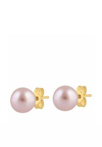 Złote kolczyki na sztyfcie z okrągłymi, jasnoróżowymi perłami o gładkiej powierzchni. Każda perła jest osadzona na podstawie w kształcie kwiatu.