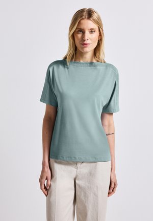 - T-shirt basic