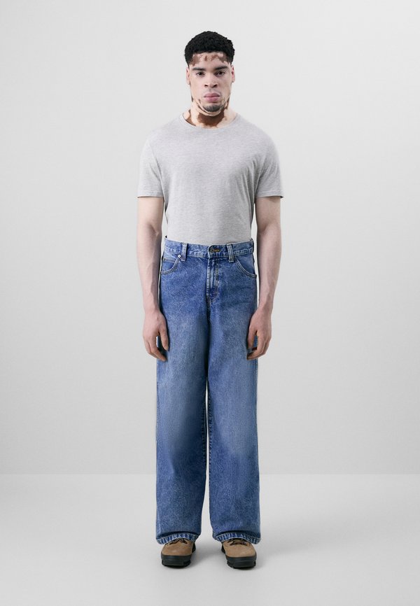 LOOSE WAVE - Loose Jeans