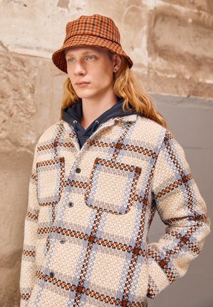 DISTRICT SHIRT JACKET - Lichte jas - irish cream