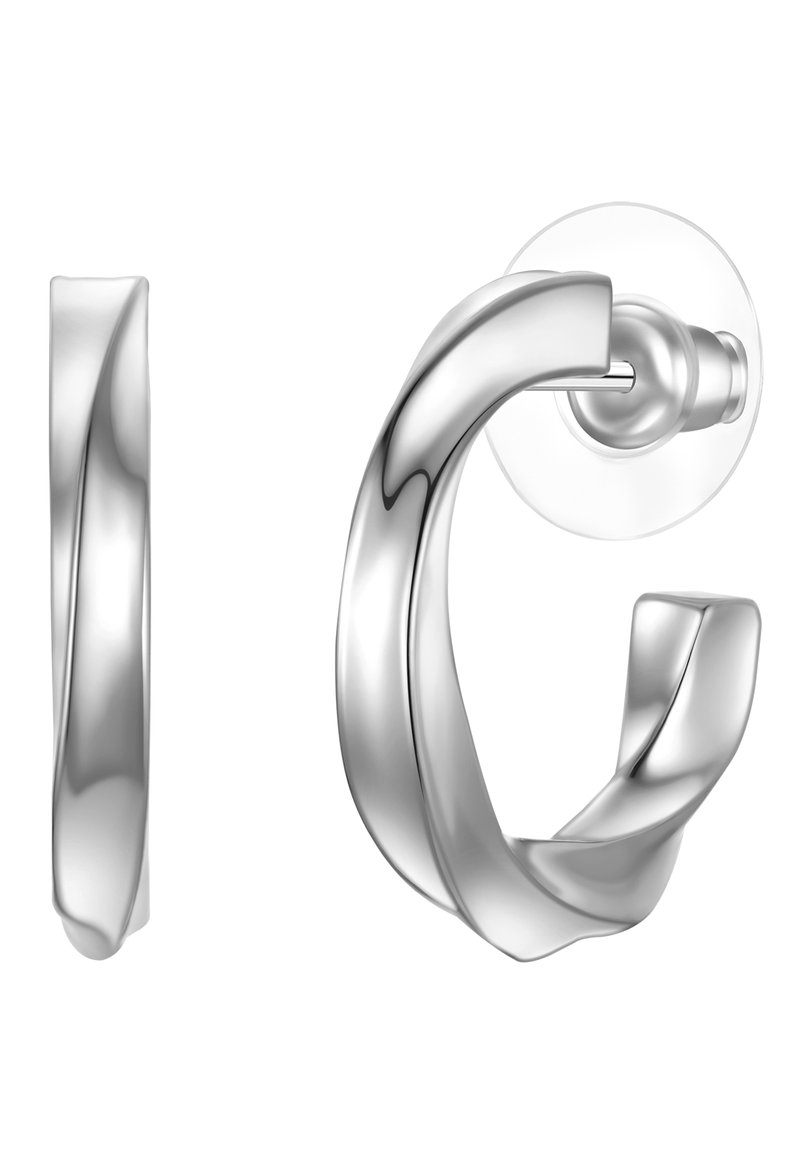 Silver snurrad hoopsörhänge med en slät, polerad finish. Visar böjda former och en genomskinlig baksida. Lätt vikt design.