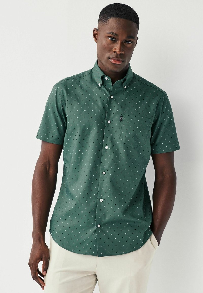 Next - OXFORD FIT SHORT SLEEVE REGULAR FIT - Skjorta - green geometric, Förstora