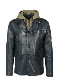 Giacca in pelle nera con un design strutturato, dotata di un cappuccio verde e lacci, chiusura frontale con bottoni e due tasche anteriori.