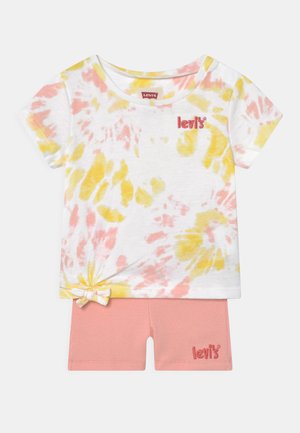 BIKE AND TEE SET - T-shirt con stampa - peaches n cream