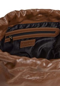 Pepe Jeans GISELLE - Håndtasker - chocolate brown