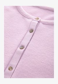 Unselected, mauve purple pink