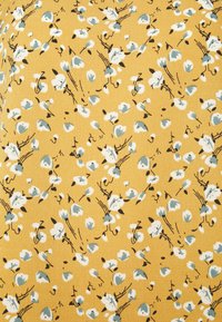 JDY Petite JDYPIPER  - Blusa - new wheat