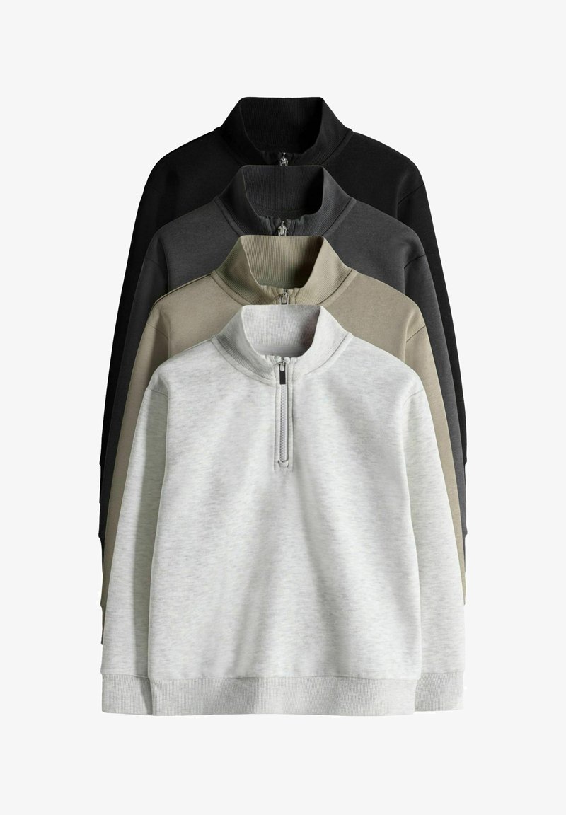 Neljä zip-kaarne sweatshirthiä järjestettyinä pystysuoraan. Värit: musta, tummanharmaa, oliivinvihreä, vaaleanharmaa. Kangas näyttää pehmeältä ja siinä on ribbireunukset.