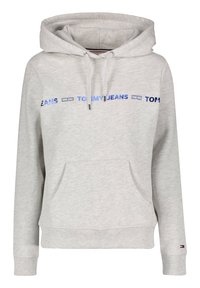 Felpa grigia chiara con tasca frontale, coulisse e testo blu "Tommy Jeans" sul petto con piccolo logo sul polsino sinistro della manica.