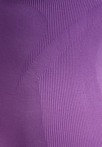 Hummel HMLTIF SEAMLESS  - Top - dewberry