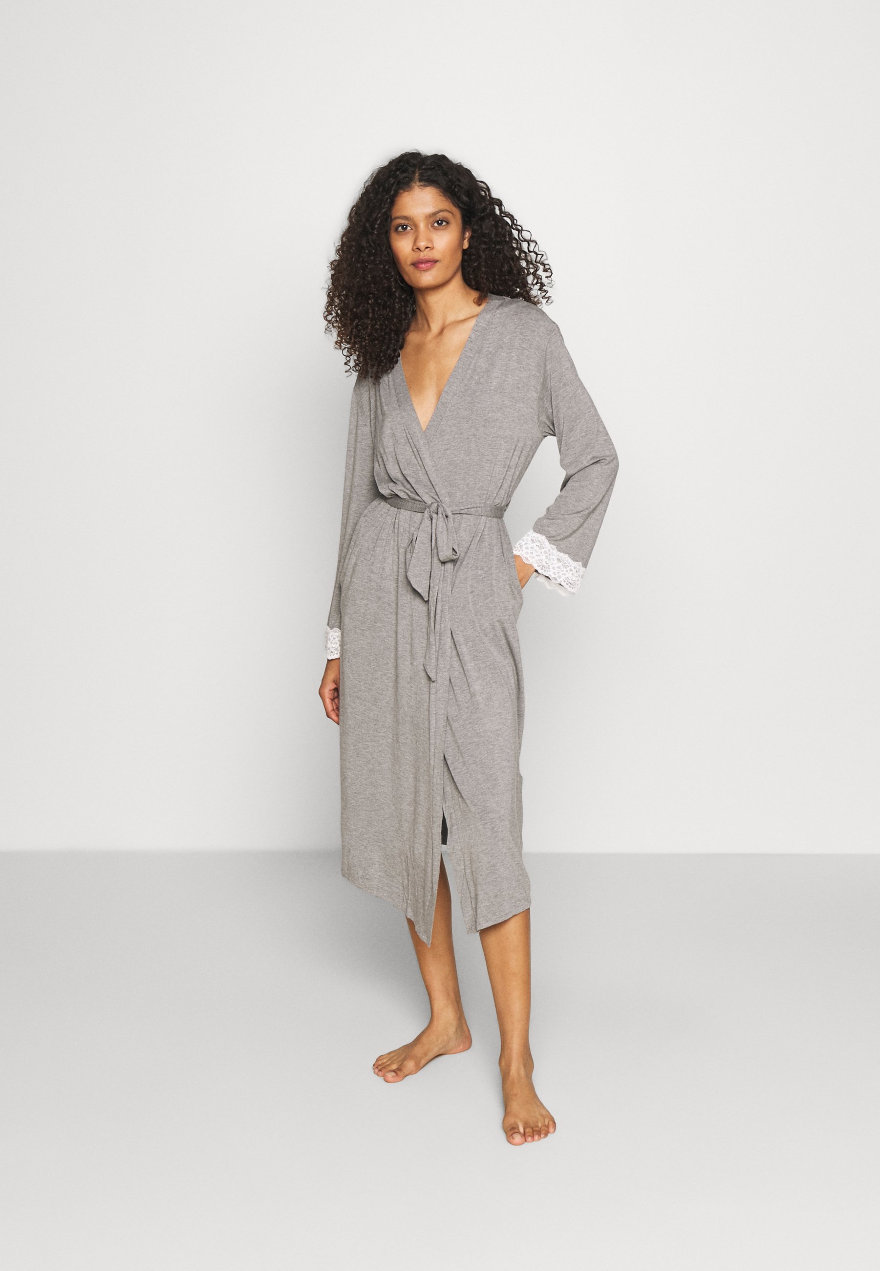 Pour Moi SOFA LOVES LONGLINE SOFT GOWN 