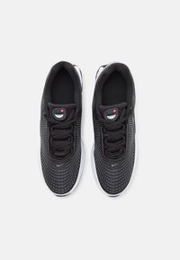Nike Sportswear AIR MAX DN - Tenisice - black/white/cool grey/anthracite