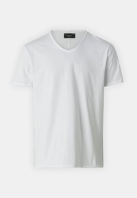 Tricou alb cu mânecă scurtă și decolteu în V, fabricat dintr-un material de bumbac neted. Prezintă un design curat și simplu, fără modele sau detalii metalice.
