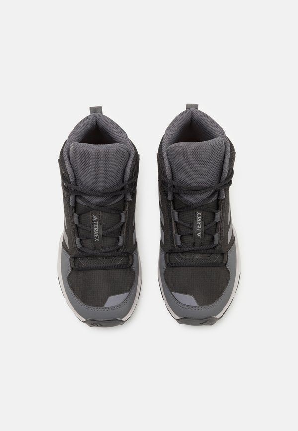 MID   – Hikingschuh