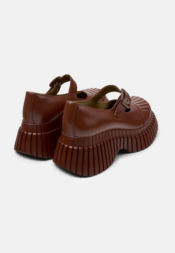 BCN - Platform heels - mittelrot3