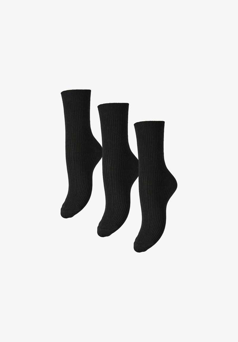 Svarta bomullssockor med ribbat mönster, i en crew-längd design, med tre par uppställda på rad.