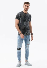 Ombre Camiseta estampada - dark grey