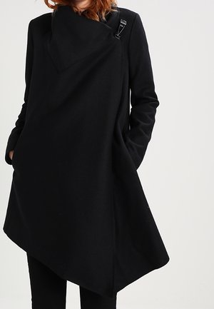 Mantel - black