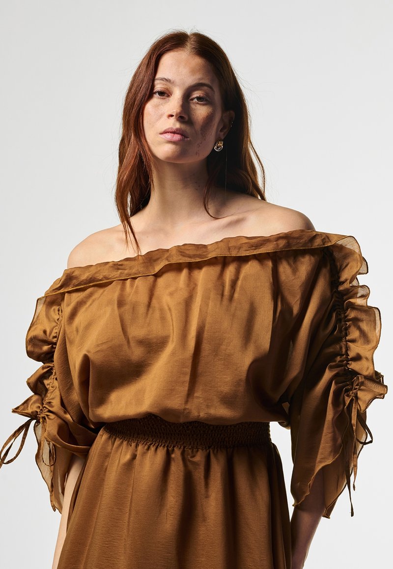 ginger brown dress 1930s Ginger Dress