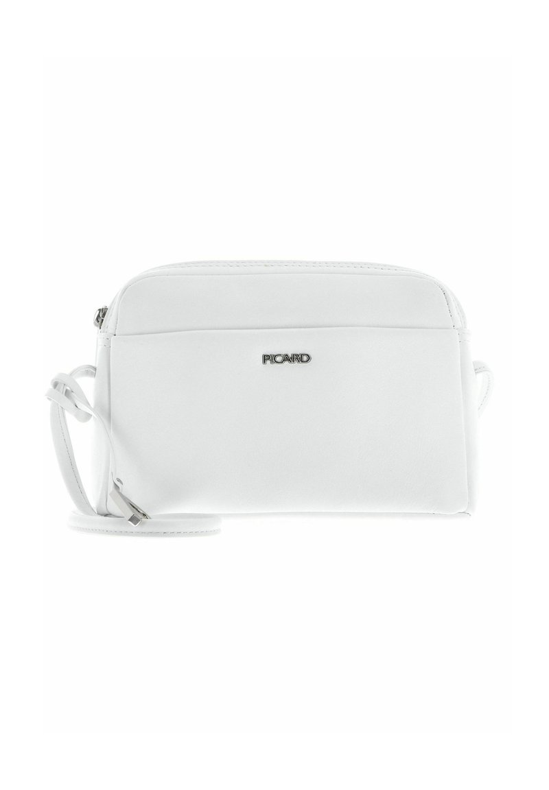 Borsa a tracolla bianca realizzata in materiale sintetico morbido. Caratterizzata da una tasca frontale, chiusura con zip e un accento con logo argentato. Manico regolabile.