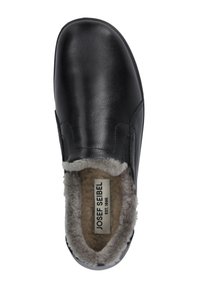 Schwarze Leder-Schlupfschuhe mit runder Zehenpartie, grauem Fellfutter um den Einstieg und einer beigen Innensohle mit Markennamen.